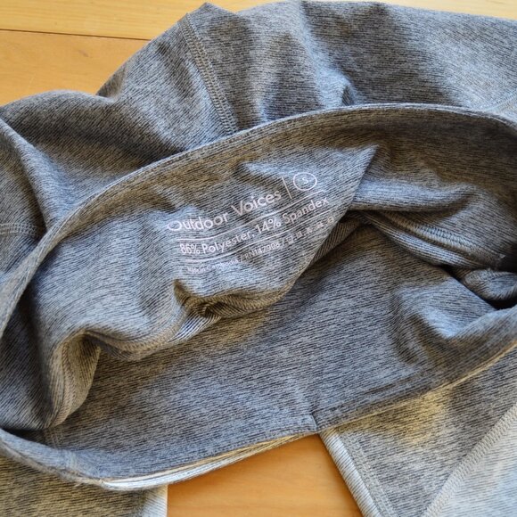 Outdoor Voices 7/8 Tri-Tone Leggings Graphite/Ash/Dove — S - Picture 6 of 9